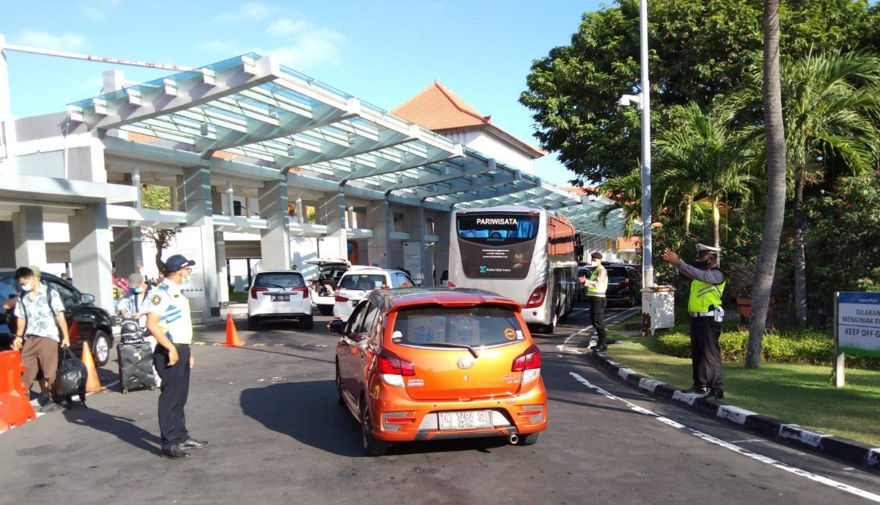 Arus Balik Mudik di Bandara Ngurah Rai Meningkat Sejak Jumat